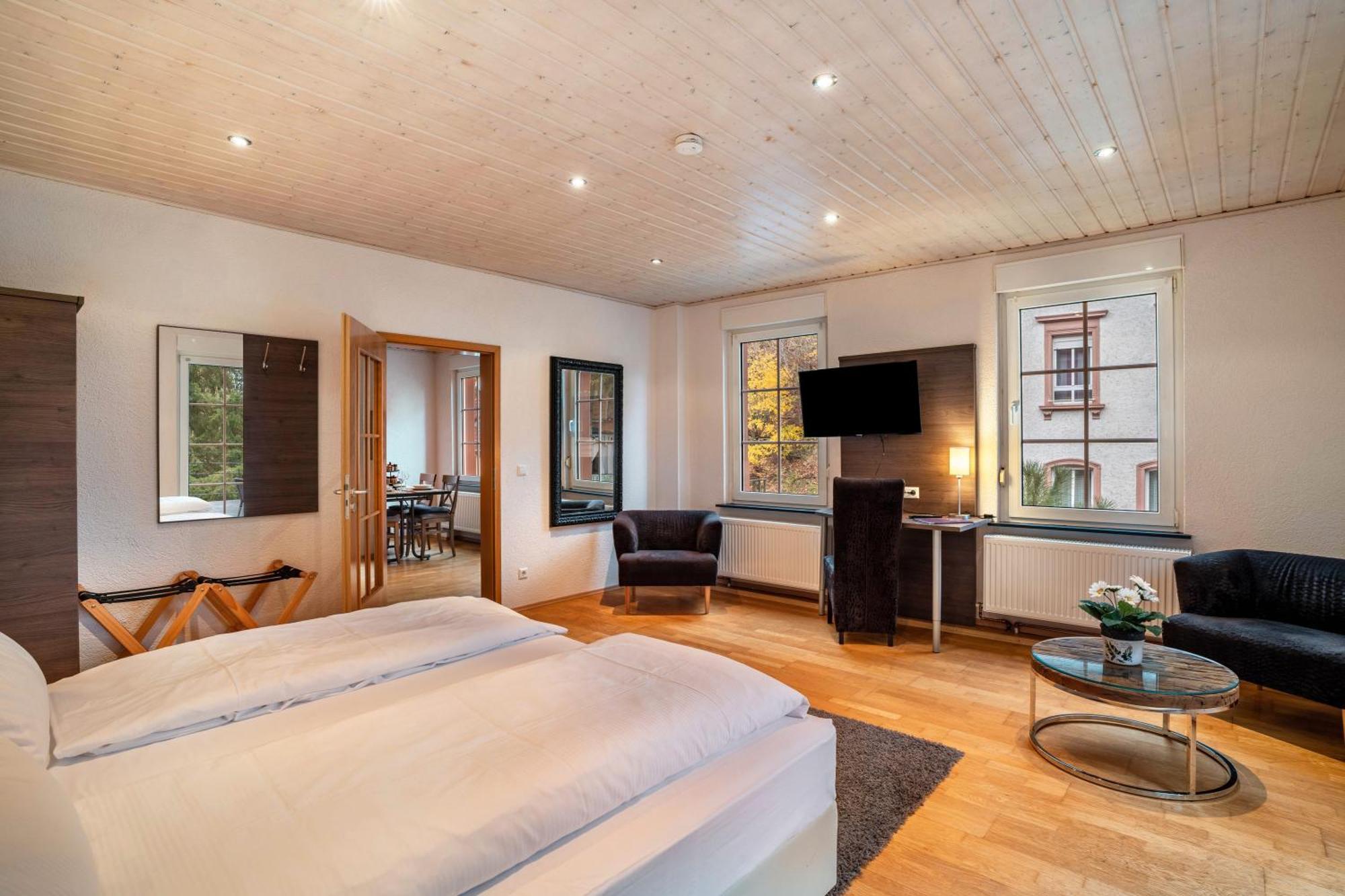 Luise Apartment บัดแบร์กซาบาร์น ภายนอก รูปภาพ